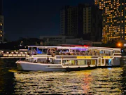 เมอริเดียน ครูซ 2 เรือเคาท์ดาวน์ปีใหม่ ท่าศุภาคาร กรุงเทพฯ