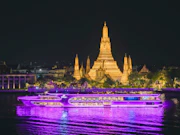 เดอะ แพลนเน็ต ครูซ เรือเคาท์ดาวน์ปีใหม่ กรุงเทพฯ