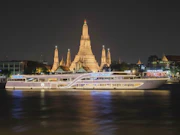 โนอาห์ ครูซ เรือเคาท์ดาวน์ปีใหม่ แม่น้ำเจ้าพระยา